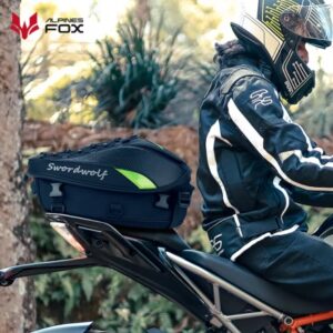 Motosiklèt Syèj Dèyè, li sakado Multifonctionnel, Li ka pran lapli san problem Waterproof li ka instale sou nenpot model Moto, li se yon Sakado Gwo Kapasite ki rezistan