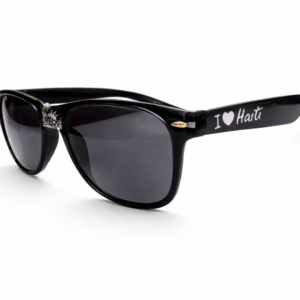 Stil ki gen kè. Vizyon ki gen rasin, Haiti Design modèn & unisex (fanm ak gason) Linet Ayiti ideyal pou itilizasyon chak jou, vakans, plaj, oswa aktivite deyò